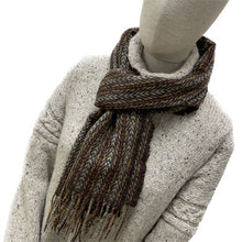 Load image into Gallery viewer, Merino lambswool woven scarf 10
