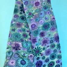 Load image into Gallery viewer, Devoré Scarf - G
