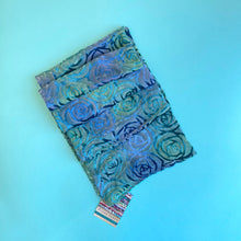 Load image into Gallery viewer, Devoré Scarf - J
