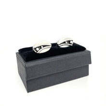Load image into Gallery viewer, Oval cufflinks
