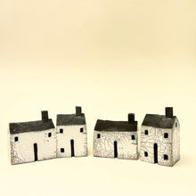 Load image into Gallery viewer, White raku house 3
