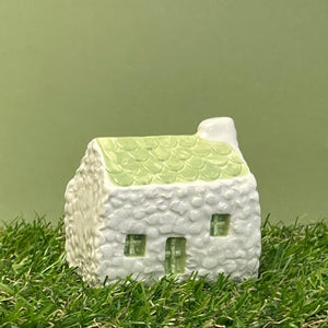 Ceramic cottage 2