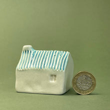 Load image into Gallery viewer, Ceramic cottage 6

