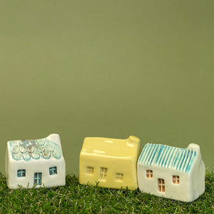 Ceramic cottage 10