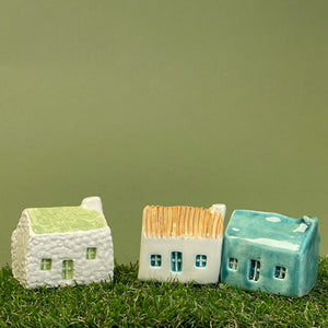 Ceramic cottage 2