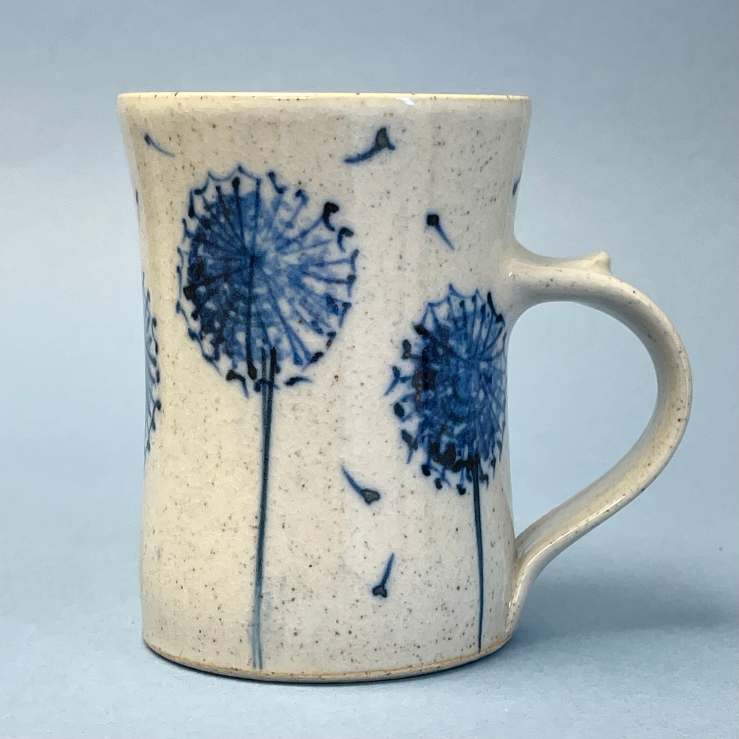 Ceramic mug Allium.