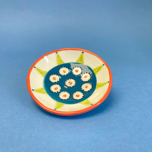 Ceramic decorative dish 4