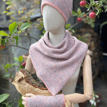 Load image into Gallery viewer, Luxury beanie - 11
