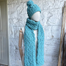 Load image into Gallery viewer, Classic cable hand knit scarf - blue
