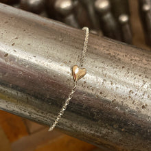 Load image into Gallery viewer, Heart of gold bracelet
