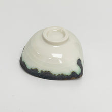 Load image into Gallery viewer, Heart shaped bowl - small
