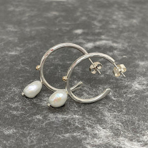 Silver & pearl stud earrings - hoop
