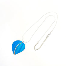 Load image into Gallery viewer, Aluminium and silver pendant - blue leaf
