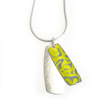 Load image into Gallery viewer, Aluminium and silver double rectangular pendant - lime
