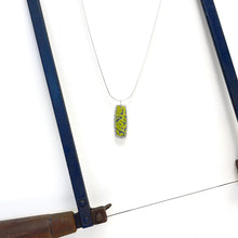 Load image into Gallery viewer, Aluminium and silver double rectangular pendant - lime
