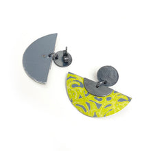Load image into Gallery viewer, Aluminium and silver stud earrings - lime
