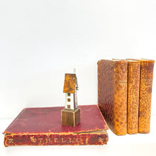 Load image into Gallery viewer, Tiny but tall house
