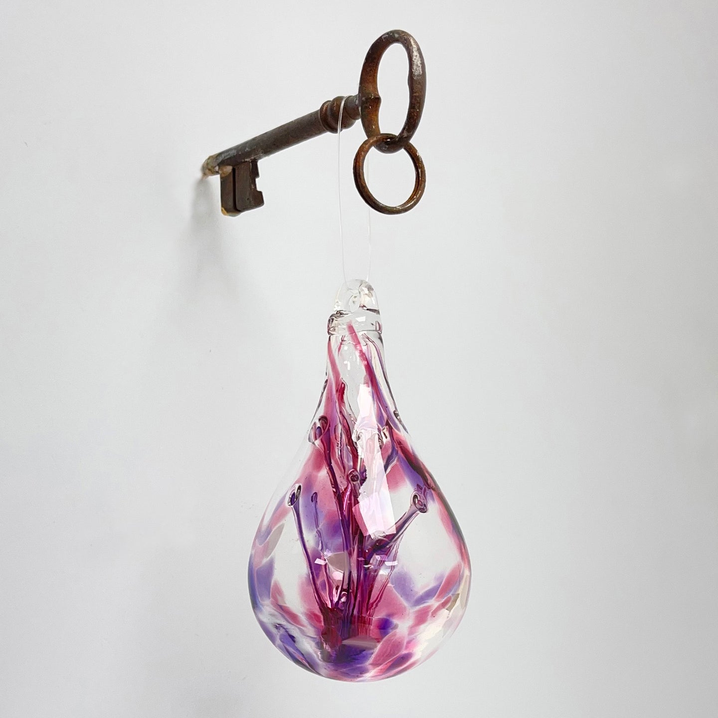Glass Wishing Drop - pink loop