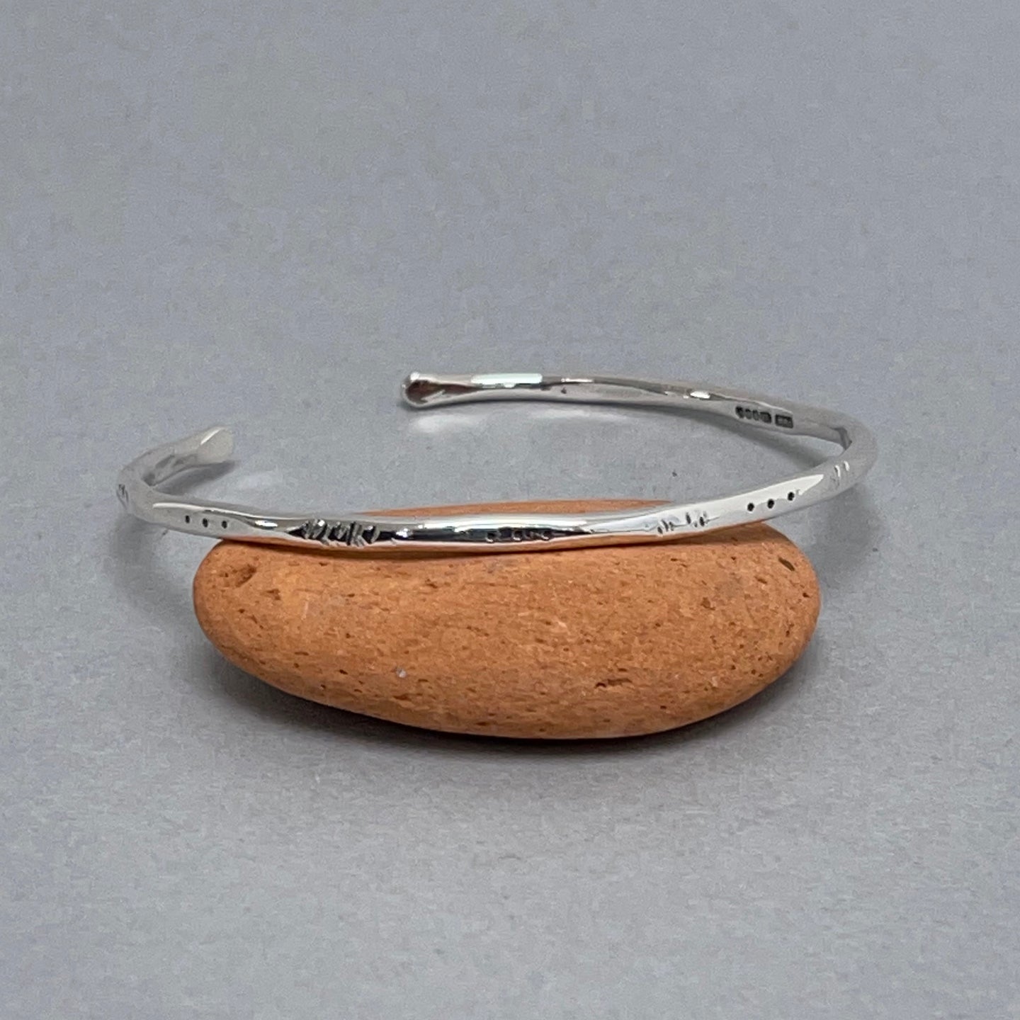 Open silver bangle - dot and line