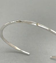 Load image into Gallery viewer, Open silver bangle - gold heart

