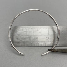 Load image into Gallery viewer, Open silver bangle - dots
