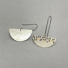 Load image into Gallery viewer, Gathered leaves drop earrings - wide
