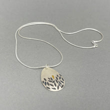 Load image into Gallery viewer, Gathered leaves pendant
