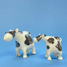 Load image into Gallery viewer, Ceramic sculpture - cow large
