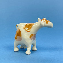 Load image into Gallery viewer, Ceramic sculpture - cow small brown

