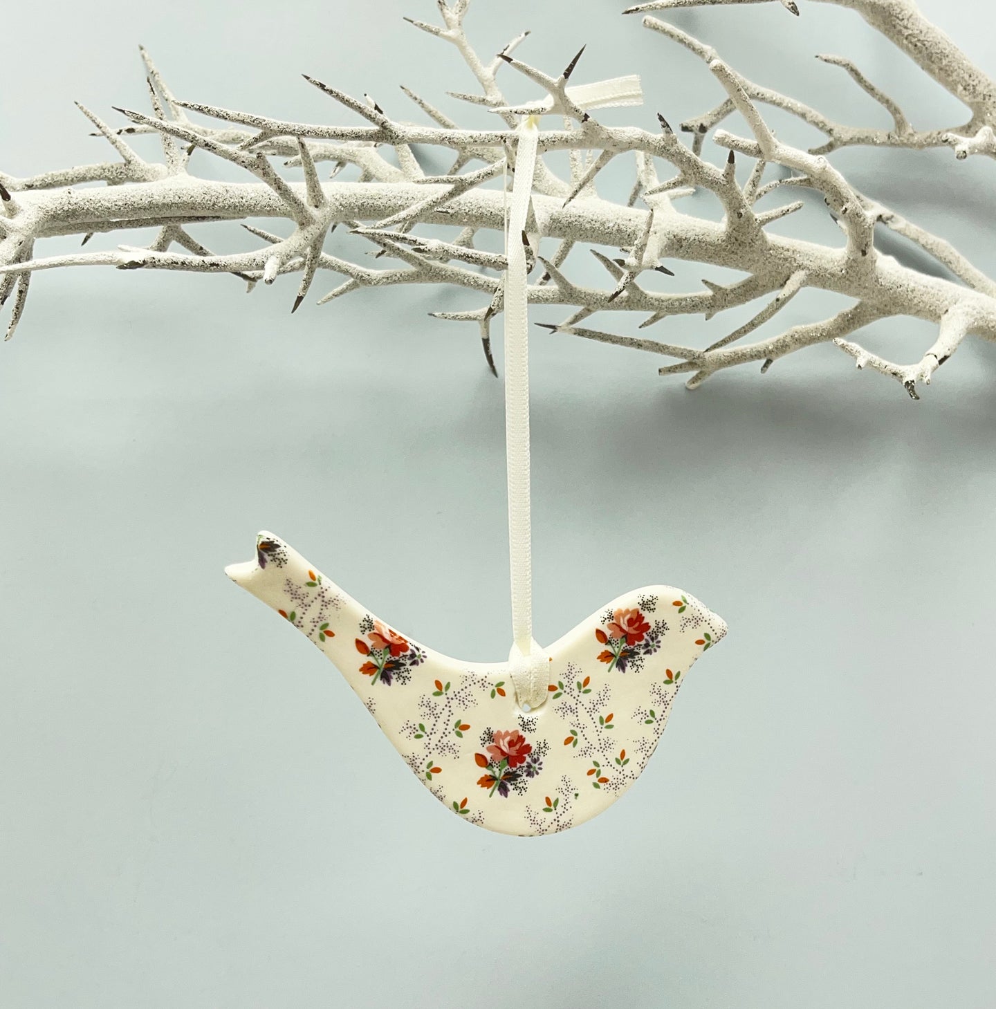 Easter bird decoration