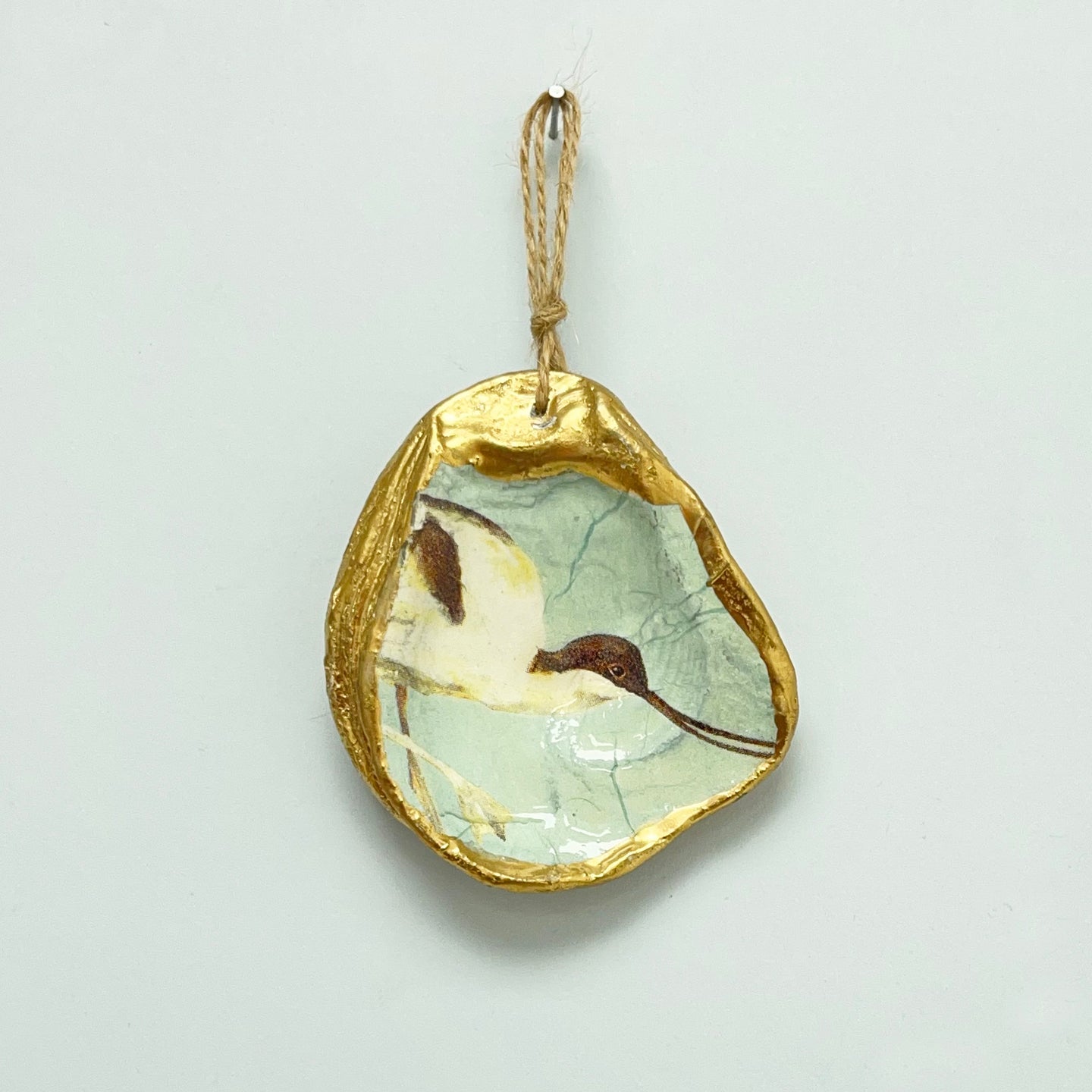 Oyster shell wall hanging - oyster catcher