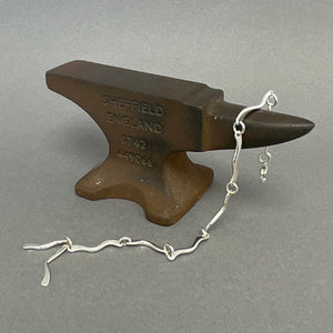 Silver wave link chain bracelet