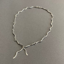 Load image into Gallery viewer, Silver wave link chain necklace
