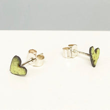 Load image into Gallery viewer, Tiny enamel heart earrings - lime
