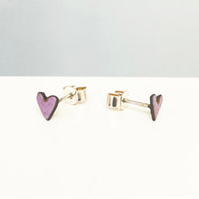 Load image into Gallery viewer, Tiny enamel heart earrings - pink
