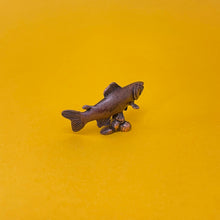 Load image into Gallery viewer, Swimming Salmon miniature bronze sculpture
