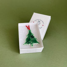 Load image into Gallery viewer, Decoration - Christmas tree with green flakes
