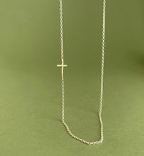 Load image into Gallery viewer, Gold cross necklace
