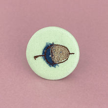 Load image into Gallery viewer, Appliqué badge - acorn
