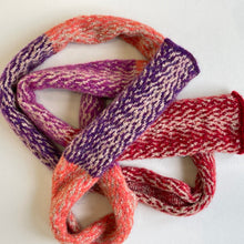 Load image into Gallery viewer, Ribbon wrap scarf - 4
