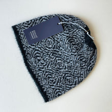 Load image into Gallery viewer, Luxury beanie - 12
