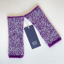 Load image into Gallery viewer, Luxury mitts - 7
