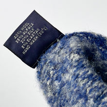 Load image into Gallery viewer, Triangular snood - 10
