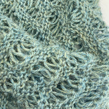 Load image into Gallery viewer, Danish necklet with amber - 1
