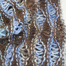 Load image into Gallery viewer, Danish necklet with amber - 2
