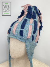 Load image into Gallery viewer, Woolly hat hand knit with tassels - 2
