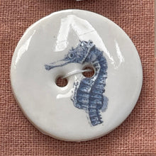 Load image into Gallery viewer, Porcelain button pack 4
