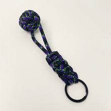 Load image into Gallery viewer, Paracord keyring - 3
