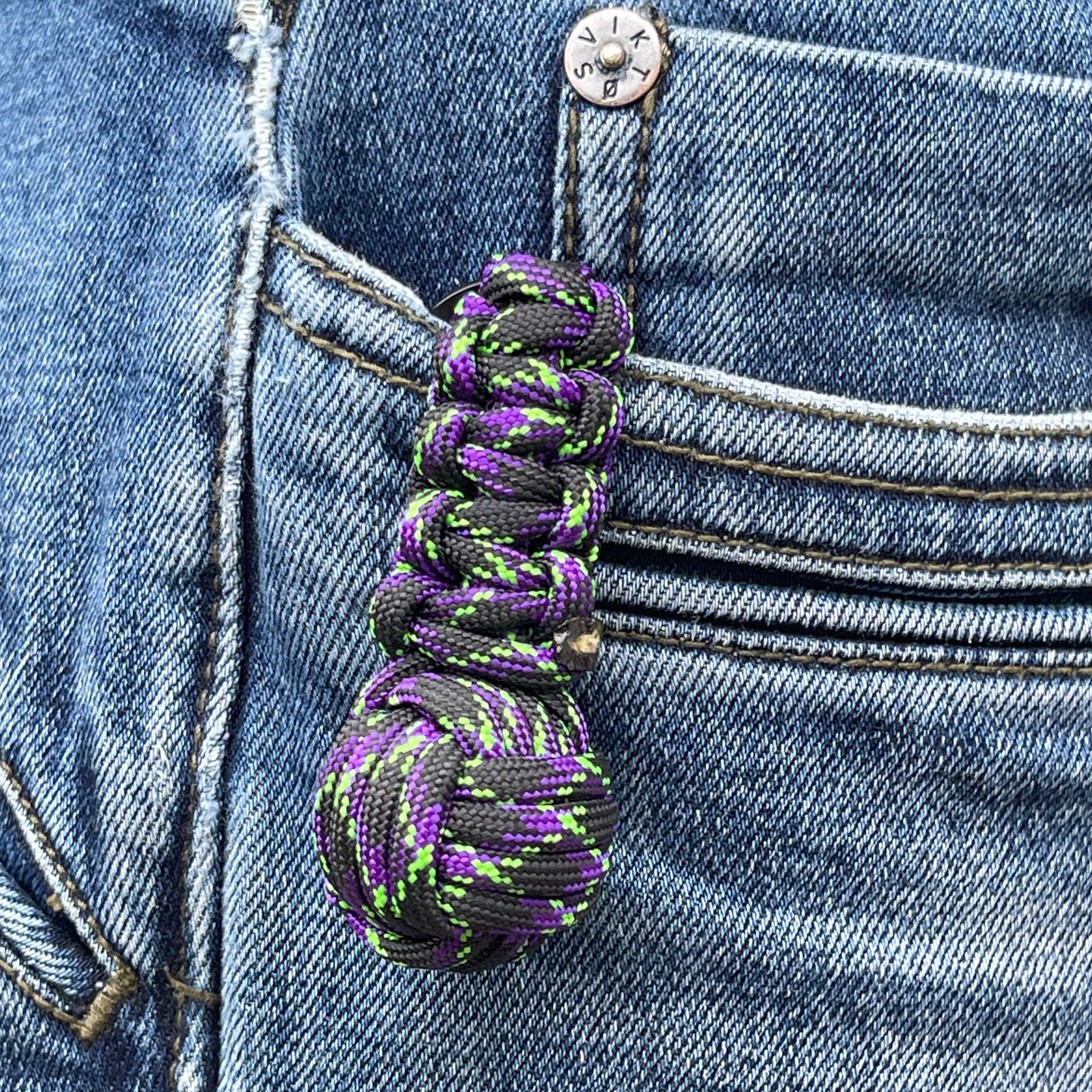 Paracord keyring - 4