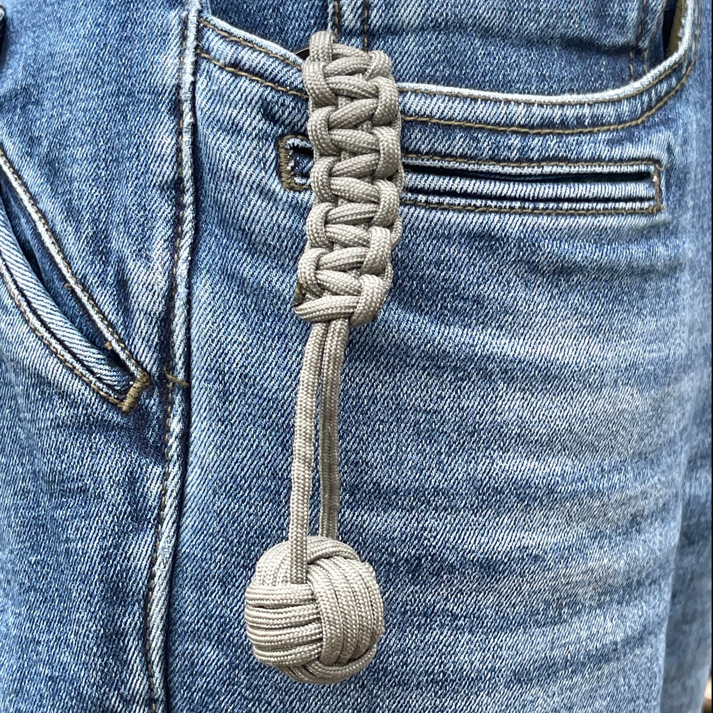 Paracord keyring - 8